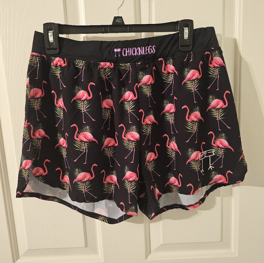 ChicknLegs Women's Flamingo Print Shorts - Black and Pink